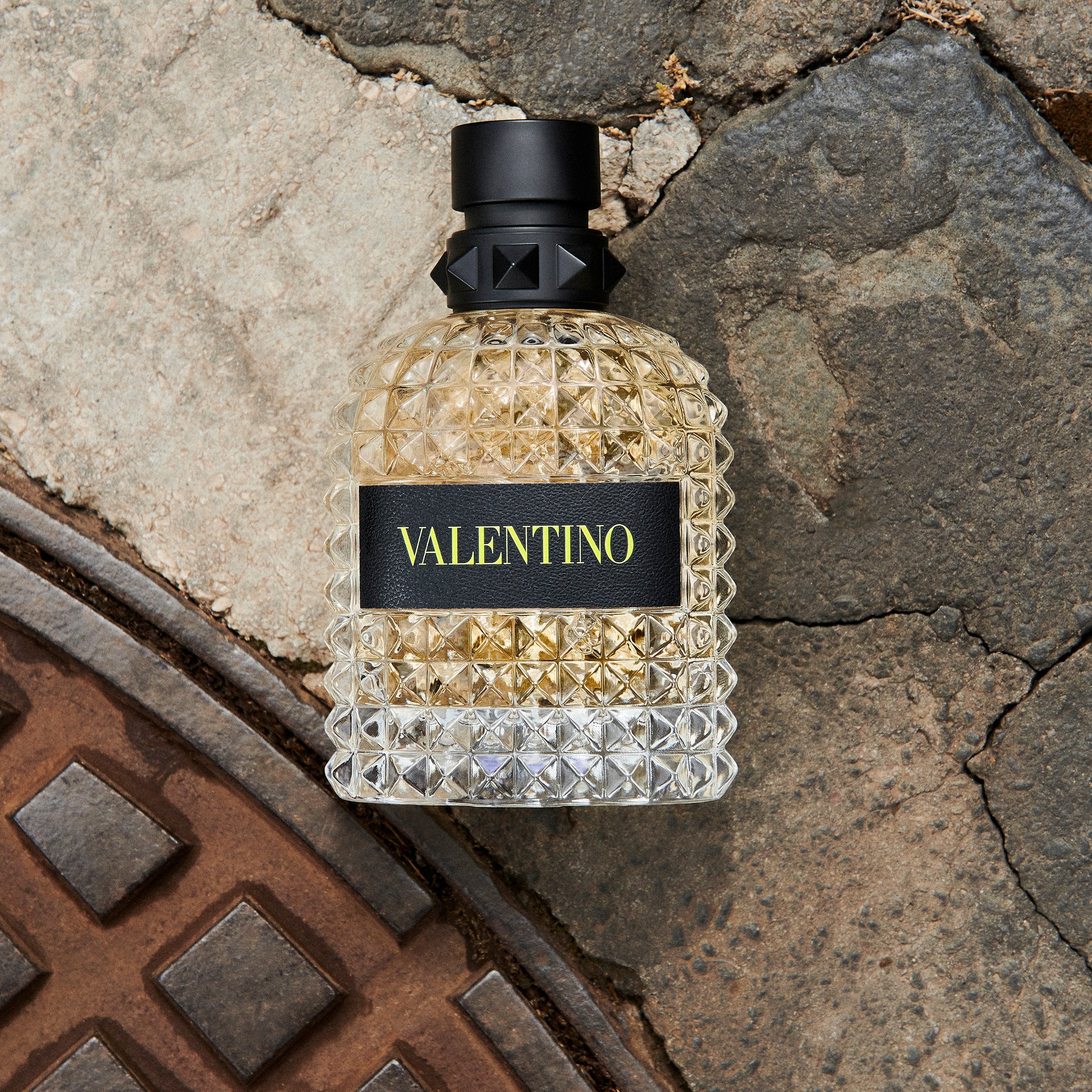 Valentino Uomo Born In Roma Yellow Dream Samples